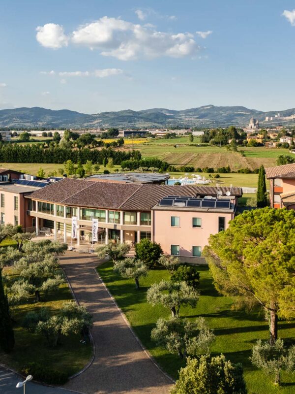 foto drone hotel marche